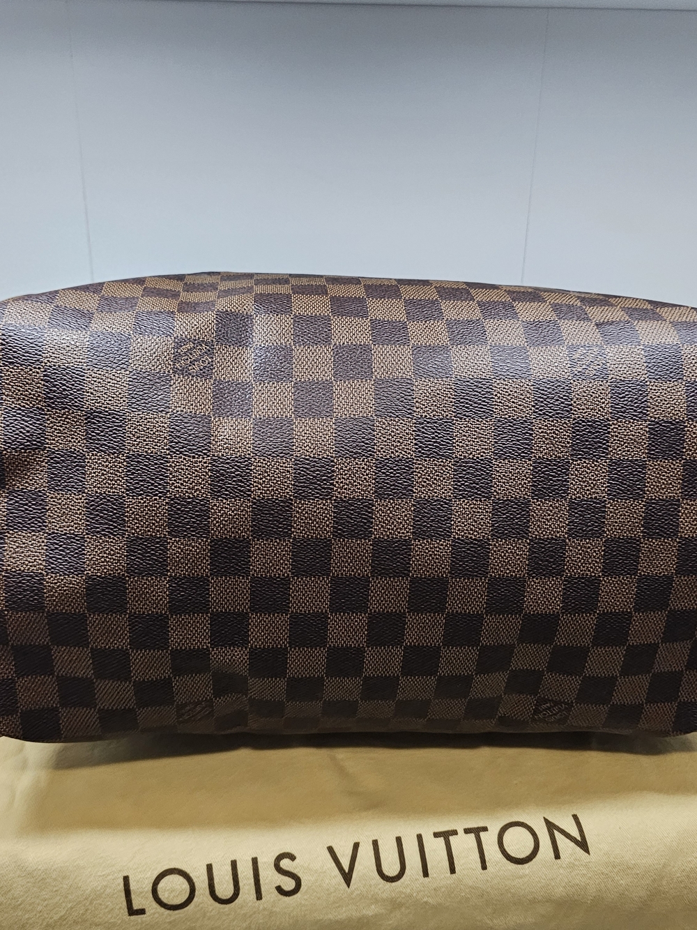 Louis Vuitton Damier Ebene Bandolier Satchel in Ebene 35cm - Picture 12 of 16